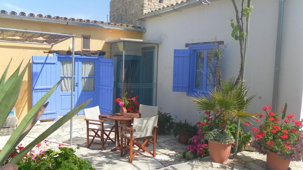 Traditional Village Houses Skarinou Exterior foto